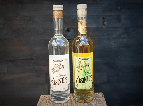 Elevage de Cochons en Forêt et Produits du Terroir Jurassien - Découverte - Absinthes Verte et blanche