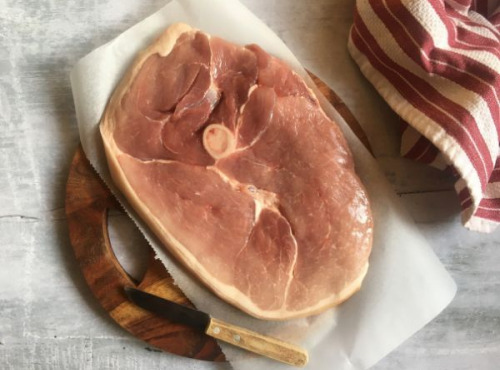 Ferme de Pleinefage - Rouelle de Porc - 1 Kg - ATTENTION LIVRAISON CHEZ VOUS UNIQUEMENT LES MERCREDIS