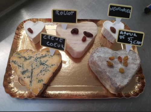Fromagerie de la Chapelle Saint Jean - Plateau Saint Valentin