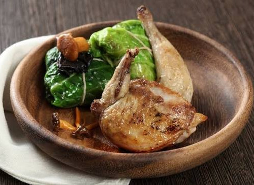 Des Poules et des Vignes à Bourgueil - 16 cuisses et 16 ailes de pigeon confit et une bouteille de crémant de loire offerte et un bourgueil 2022