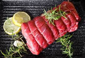 La Ferme Enchantée - Rôti d'autruche dans le steak 1 kg - tendresse et finesse