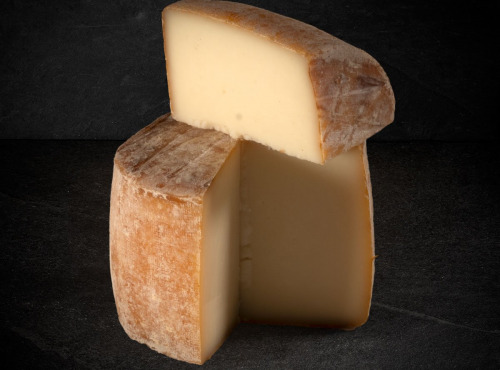 Les Affineurs des Volcans - Tommette de Brebis Demie (env. 300g)