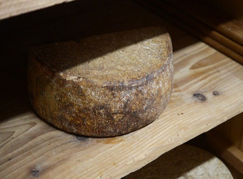 Alléosse Maitre Artisan Affineur Fromager - Gruyère de brebis