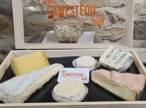 Lou Canesteou - Plateau de fromage saison hiver 10-12P