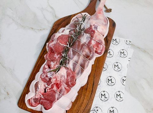 Maison Lascours - Gigot d'Agneau des Prés Salés préparé (Os coulé) - 2100gr