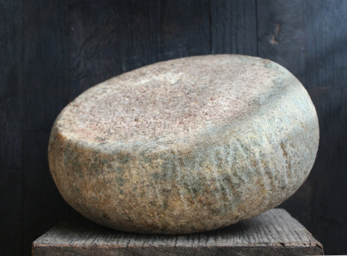 Elevage de Cochons en Forêt et Produits du Terroir Jurassien - Tomme de Brebis - AB - 2kg