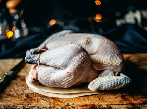 Ferme des Hautes Granges - Poulet fermier entier - 4 pers - 1,5 kg minimum