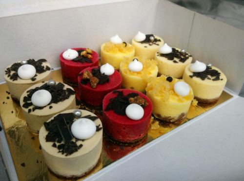 Les Glaces de la Promesse - assortiments de 12 mignardises glacées