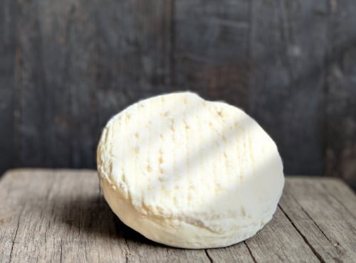 Elevage de Cochons en Forêt et Produits du Terroir Jurassien - Crottin nature au lait cru de chèvre