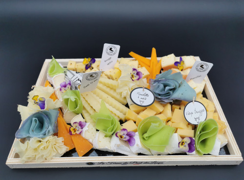 La Ferme du Pont des Loups - Plateau de Fromages Apéritif - 6 à 8 pers