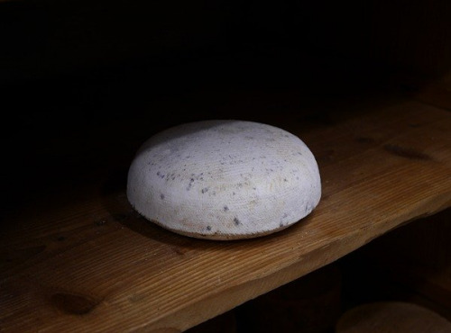 Alléosse Maitre Artisan Affineur Fromager - Tomme d'Estaing pur brebis du Larzac