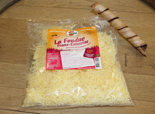 Constant Fromages & Sélections - Fromage Râpé Badoz Pour Fondue Aux 3 Fromages, Sachet De 1kg Pour 5/6 Personnes