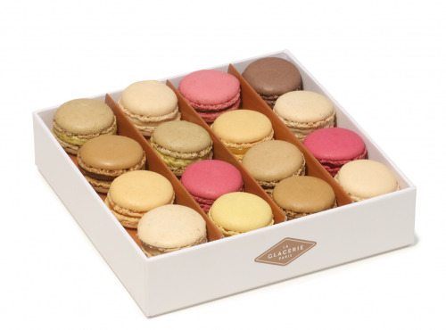 La Glacerie par David Wesmaël - Meilleur Ouvrier de France - Coffret 16 Macarons Pâtissiers