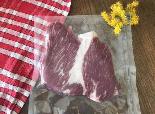 Domaine REY-Marie et Nicolas REY - Carbonnade De Porc Noir De Bigorre Aop 250g