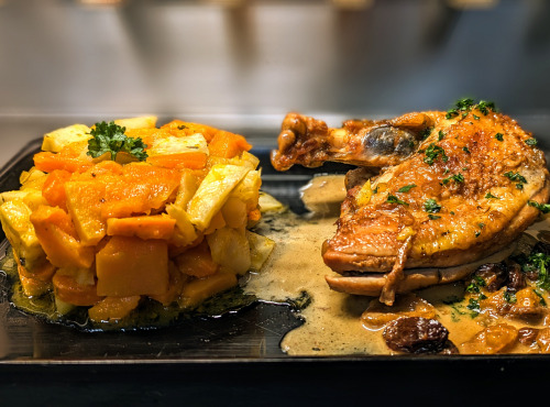 Ferme Joos - Suprême de pintade au cognac et fruits secs