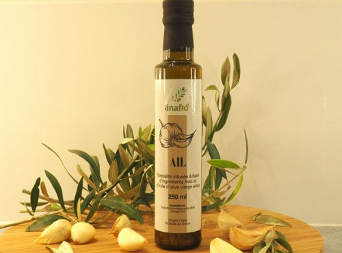 Tinafto - Huile d'olive infusée à l'ail - 250ml