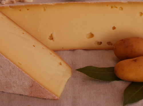 Boutique Boisette - Fromage à raclette au lait cru de chèvre 200g