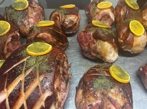 Ferme de la Paumerais - NOIX DE JAMBON DE NOEL (Sans Os) - 2,5 Kg (x1)