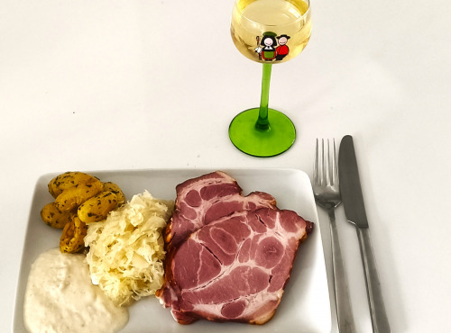 Traiteur Gourmet d'Alsace - Kassler fumé, choucroute, pommes grenailles et Raifort crémeux d'Alsace 500Gr