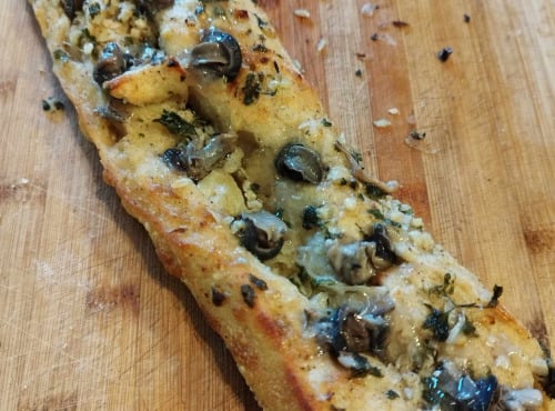 Maison du Nombre d'Or - Baguette apéritive à l'escargot beurre à l'ail