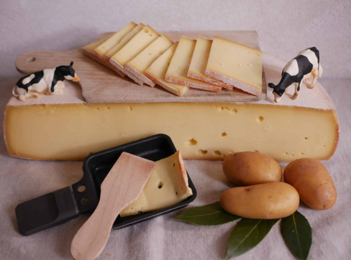Boutique Boisette - Fromage à raclette au lait cru de vache