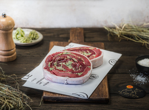 Maison BAYLE - Champions du Monde de boucherie 2016 - Effeuillé de Bœuf au Beurre d'Escargot Limousin Label Rouge - 720g (4 tranches)
