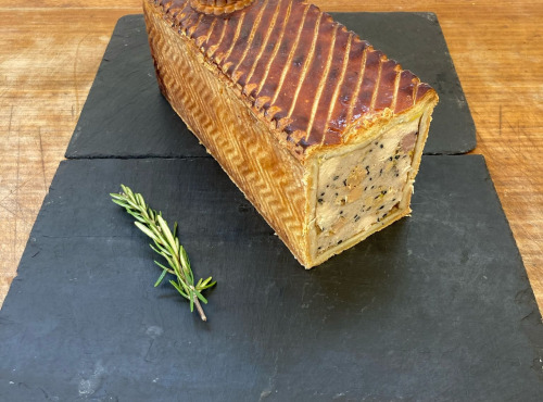 Elevage Les Blancs de l'Ouest - Pâté en croûte - Volaille, foie gras, sésame noir - 15 tranches