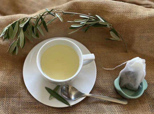 Domaine du Chillou - Tisane feuilles d'olivier Bio