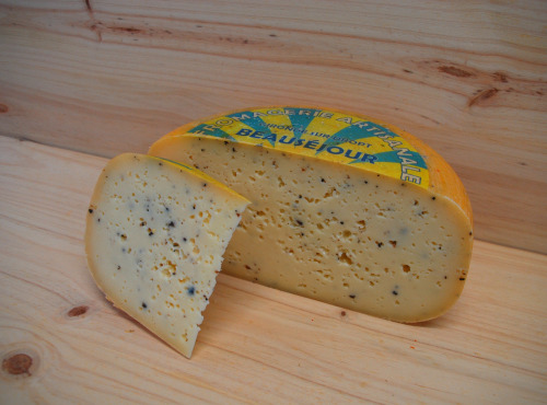 Fromagerie Beauséjour - Gouda à la truffe 500g