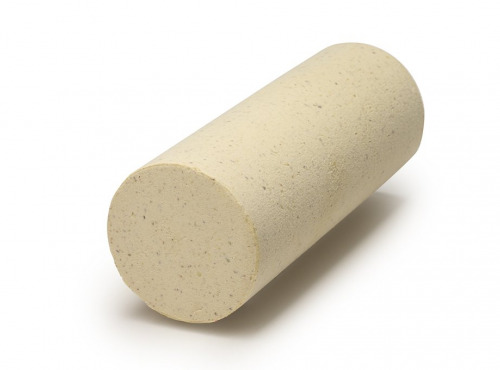 La Glacerie par David Wesmaël - Meilleur Ouvrier de France - Tube glacé de glace praliné à la pistache et aux pignons de pin caramélisés