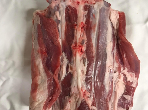 Des Poules et des Vignes à Bourgueil - Selle d’agneau  - race solognote