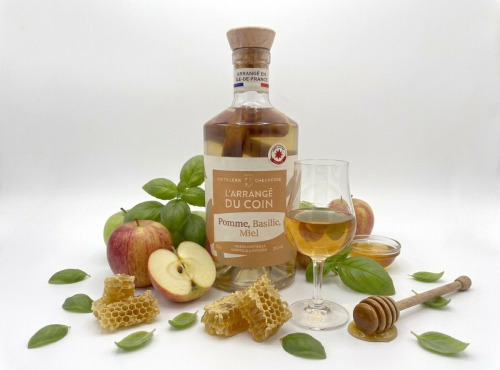 La Fabrique à Alcools / Distillerie Chevreuse - Rhum L'Arrangé du Coin Pomme Basilic Miel - 70cl