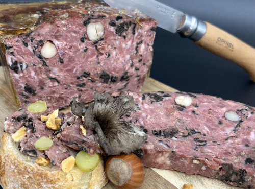 Venandi Sauvage par Nature - Terrine cerf noisettes trompette de la mort