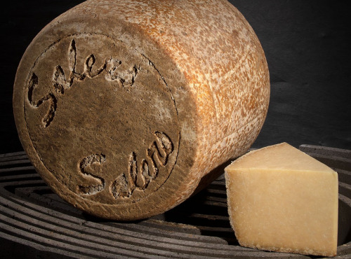 Les Affineurs des Volcans - Salers AOP Marcel Charrade Portion 5 Kg