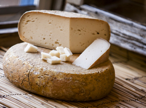 Le Moulin Gourmand - Fromage de Bethmale au Lait Cru de Brebis - 2Kg