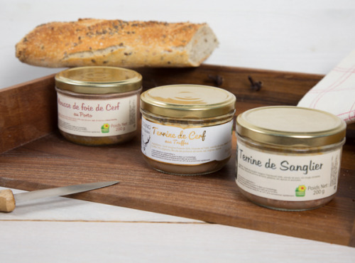 La Ferme de l'Etang - Panier Apéro : Assortiment De 3 Terrines De Cerf, 600g : 1 Mousse, 2 Terrines