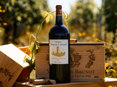 Vignobles Brunot - Lussac Saint-Emilion Rouge - Château Tour de Grenet 2019 - Magnum de 150cl