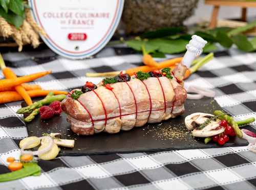 La ferme Grandvillain - Rôti De Pintade Fermière - Recette Agenais (bacon Et Pruneaux) - 1200 G