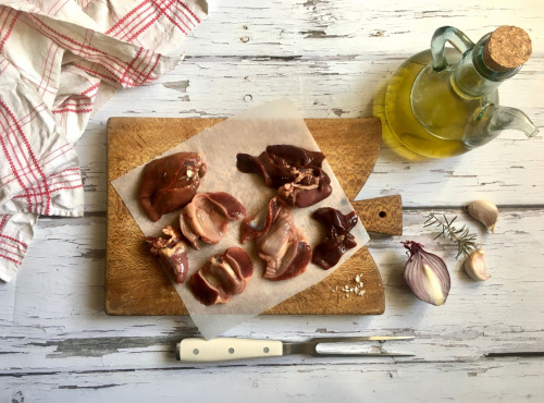 Les poulets de la Marquise - Abats de poulet fermier - 1kg : foies, cœurs et gésiers