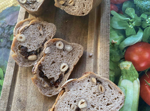 Ferme Sinsac - Pain d Hiver noisettes, amandes et raisins (6 x 1kg moulé = 6 kg)