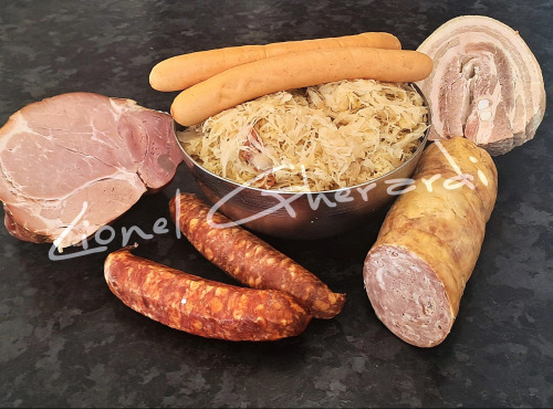 Boucherie Charcuterie Traiteur Lionel Ghérardi - Choucroute Garnie - 2 personnes