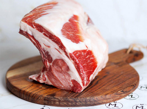 Maison Lascours - Carré de Porc Noir de Bigorre AOC - 1000gr