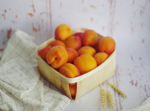 La Ferme de l'Ayguemarse - Abricots de la Drôme Provençale - 2 kg