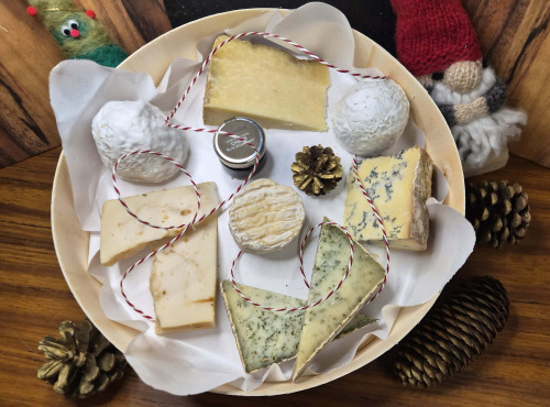 La Fermière - Plateau des fêtes 8 à 12 personnes "La Grande Tablée Festive " 1,5kg de fromages