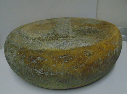 La Ferme de l'Abbaye - Fromage d'Abbaye : Tomme de vache la Royale du Berry