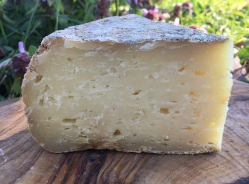 Ferme Fromagère Riès - Tomme De Brebis Par 250g