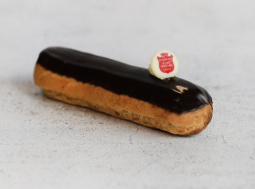 La Tarte Tropézienne - Eclair Tropézien au chocolat