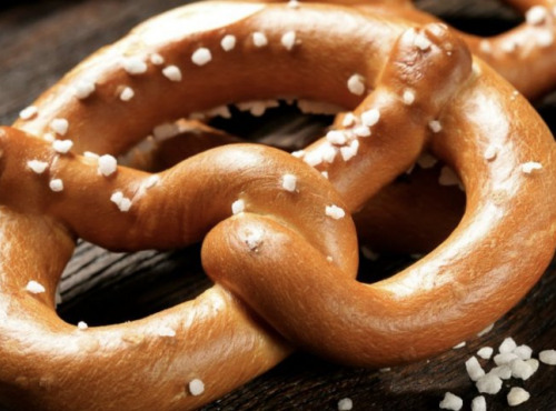 L’Oliveraie du Coudon - Bretzel et sésame BIO 125gr
