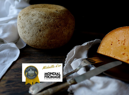 La Fromagerie Sainte Godeleine - Mimolette Côte d'Opale Noiseté