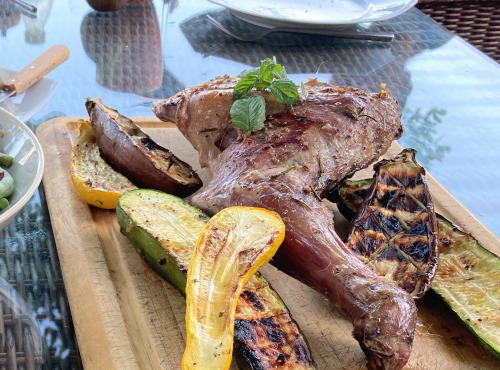 Les Biquettes de Cercles - Dunn Louise - Epaule de chevreau de lait biologique surgelée